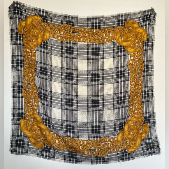 Chanel VTG Cashmere Silk Black & White Striped CC Gold Medallion Chain Scarf! - Picture 4 of 9